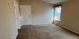 Beautiful Newer Home Gallery 9