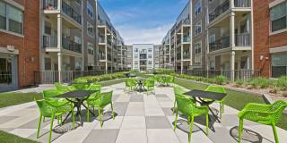 One William Gallery 79