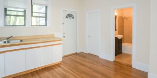 2254 North Southport Ave. Apt. Gallery 16