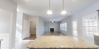 Beautiful 2 Story Home in W Richland Gallery 11