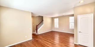 Harveston Lake Living 4 Bedroom Home with Amenities Gallery 7