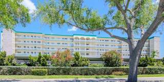 2960 59TH STREET S Gallery 1