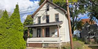 Charming 4-Bedroom Property in Prime Location (SECTION 8 VOUCHERS ACCEPTED) Gallery 1