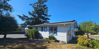 3-bedroom home located in the heart of Fairhaven! Gallery 13