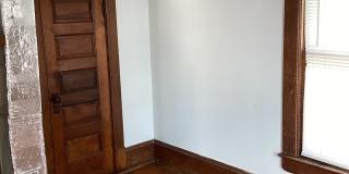 102 Hunt Ave Gallery 13