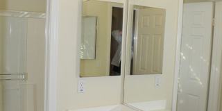 3 Bedroom 2.5 Bath Townhome in Gated Community of Courtyards at Escala- Mission Valley Gallery 11