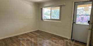 816 22nd Street Gallery 2