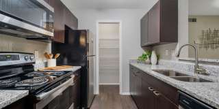 Clairmont Reserve Apartment Homes Gallery 2