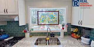 Spacious 5BR/3BA Home on Quiet Cul-de-Sac | Hardwoods, Fireplace & Park-Like Yard Gallery 8
