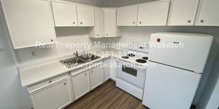 Come see This Charming 2 Bed 1.5 Bathroom Fourplex in Murray UT!! Come see This Charming 2 Bed 1.5 Bathroom Fourplex in Murray UT!! Gallery 5