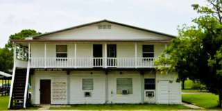 203 5th Street Gallery 1