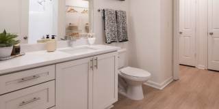 Ashton at Dulles Corner Gallery 8