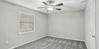 Brentwood Apartments Gallery 21