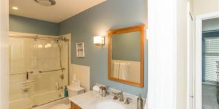 319 Swans Wharf Row Gallery 12