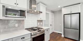Available Now – Move-In Ready Paoli Gem With Updated Finishes, Loft Space & Parking Available Now – Move-In Ready Paoli Gem With Updated Finishes, Loft Space & Parking Gallery 8