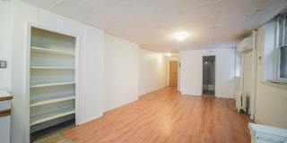 2116 WALNUT Street Gallery 4