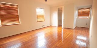 5810 GREENLEAF Road Gallery 23