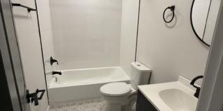 Beautifully Renovated 4BR/2.5BA Home Gallery 10