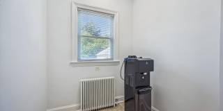 212 FREDERICK Avenue S Gallery 30