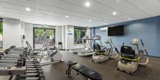 Destinations Lynnwood 61+ Active Adult Apartment Homes Gallery 16