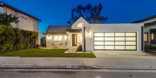 Talmadge Home with Canyon Views & Private Yard Gallery 1