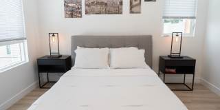 4827 Riverton Ave Gallery 8