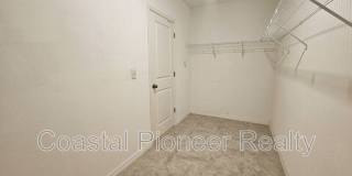 6822 King Crk Dr. Gallery 24