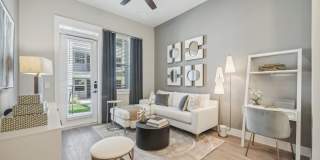 Atwater - Apartments & Townhomes Gallery 15