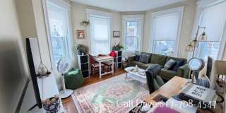60 Woodstock Ave. Gallery 1