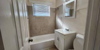 512 19th Street Gallery 9