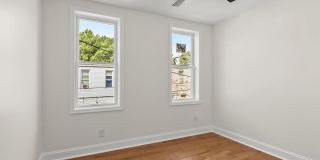 404 N ROBINSON ST Gallery 22