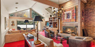 625 S West End Street unit: 12 Gallery 1