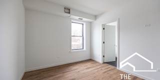 4410 North Greenview Avenue Gallery 3