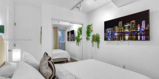 3225 SW 58th Ave Gallery 9