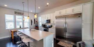 The Bungalows on the Lake - The View Gallery 148