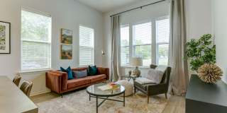 Pullman Pointe Gallery 4