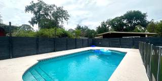 Mid Century Modern Gem! Mid Century Modern Gem! Gallery 31