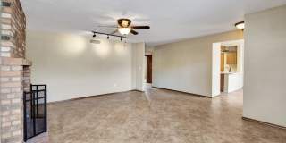 229 E ANDERSON Avenue E Gallery 17