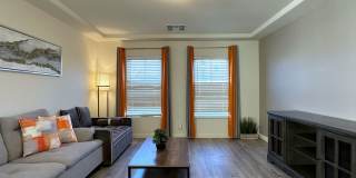 4Bdrm/2.5bath Single Family Home - Fully Furnished Gallery 17