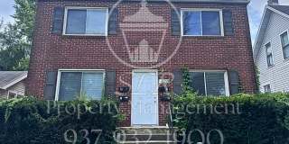 420 East Siebenthaler Avenue 420 East Siebenthaler Avenue Gallery 1