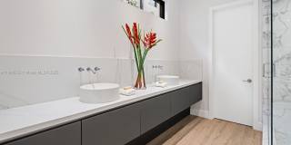 2984 Coconut Ave Gallery 20