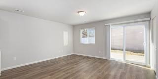390 Catherine Avenue Gallery 14