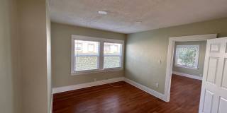 Upgraded Large Home Gallery 21