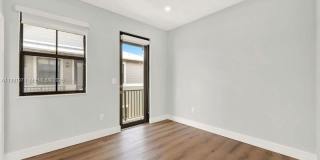 5880 NW 104th Path Gallery 25