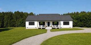 Newly Built 3 Bedroom/2 Bathroom Home with Storage Shed Gallery 1