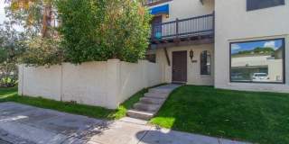 EXCELLENT 2BED, 1.5BATH TOWNHOUSE LOCATED NEAR 48TH ST & GUADALUPE Gallery 1