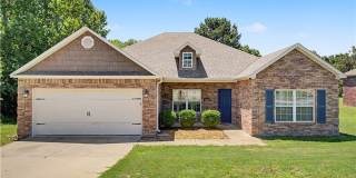 3 bedroom 2 bath in Farmington, 2 carG, large backyard, quiet area Gallery 1