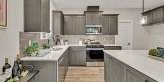Award winning school district! 4 bedroom with RV and boat parking! Gallery 15