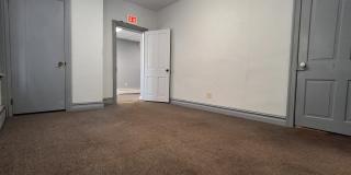 523 W BROAD Street Gallery 9