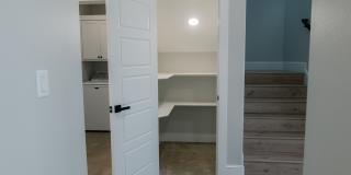 2804 Old Omen Road Gallery 34